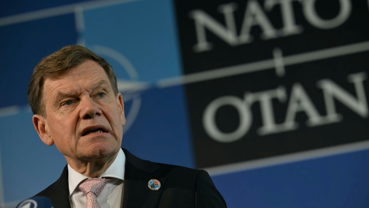Außenminister Wadephul bei Nato-Treffen in der Türkei