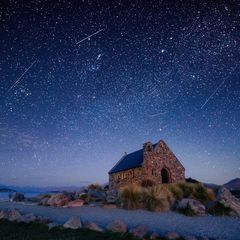 Good Shepherd's Chapel, Lake Tekapo mit Sternenhimmel