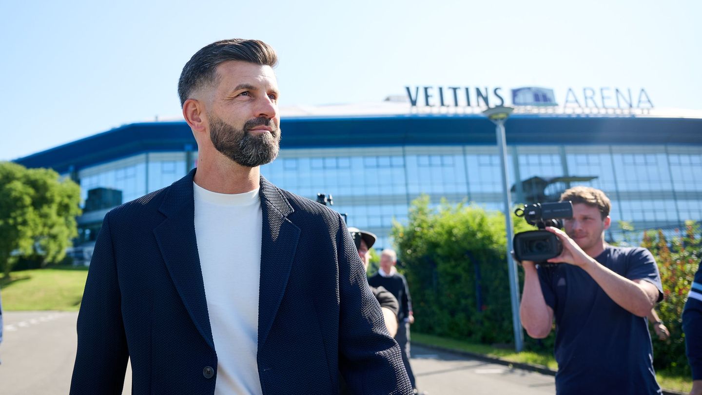 Neuer Coach: Trainer Muslic über Schalke: quot Immer noch ein Gigant Neuer Coach: Trainer Muslic über Schalke: quot Immer noch ein Gigant
