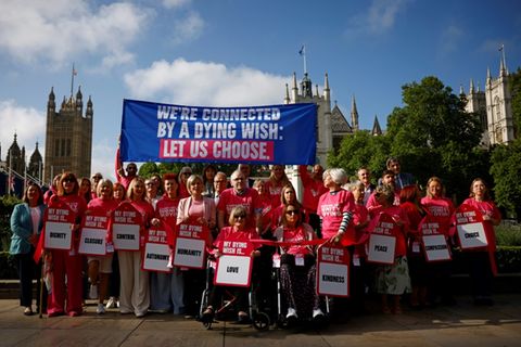 Demonstrationen vor dem britischem Unterhaus in London
