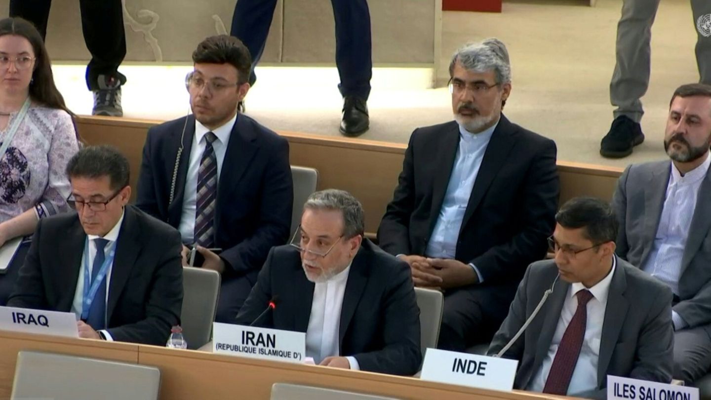 Irans Außenminister Abbas Araghtschi in Genf