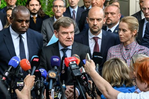 Bundesaußenminister Wadephul (Mitte)