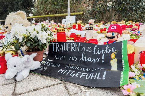 Nach dem Messerangriff von Aschaffenburg geht es einem verletzten Kleinkind nach Angaben seines Vaters wieder recht gut. (Archiv