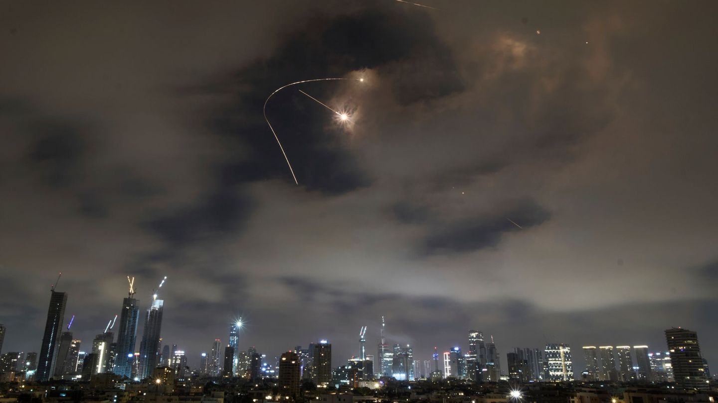 The location at a glance: pressure on Iran grows – diplomatic solution still possible?