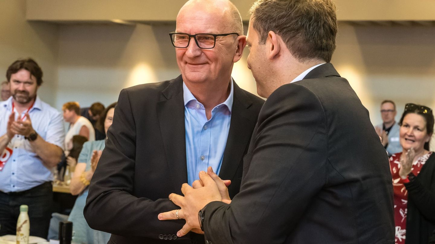 Party congress: Woidke confirmed as SPD leader in Brandenburg