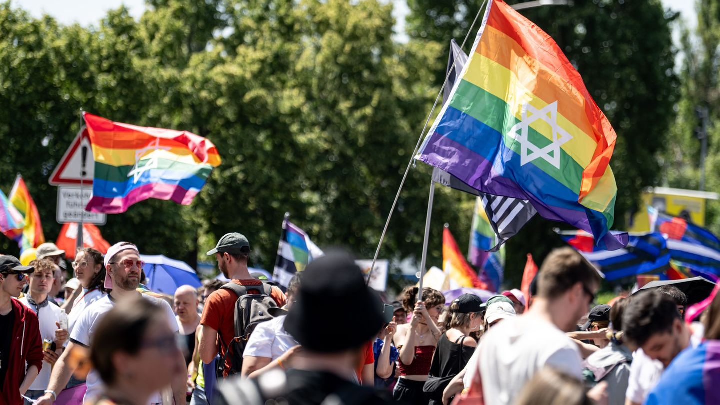 queeres-leben-hunderte-bei-marzahn-pride-kleine-gegendemo