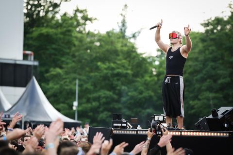 Tritt mit seiner typischen Skibrille auf: Rapper Ski Aggu