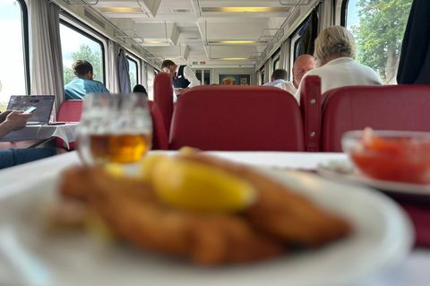 Schnitzel int tschechischem Zug