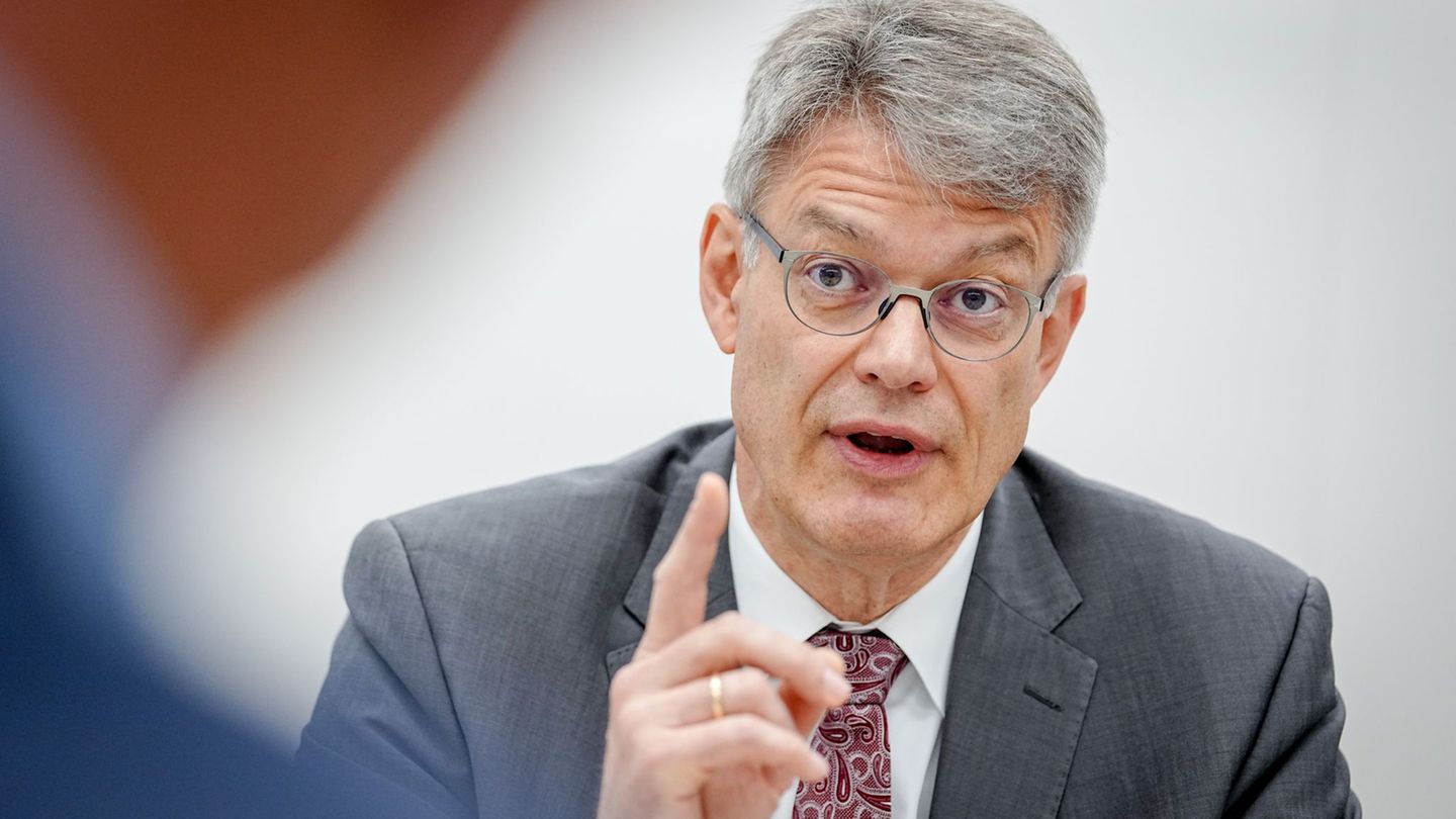 Crisis at Deutsche Bahn: Minister of Transport announces rail strategy until late summer
