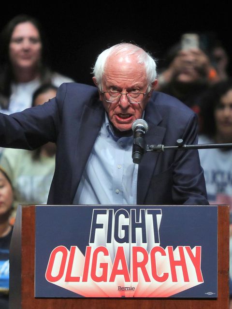 Bernie Sanders erfährt von US-Kriegseintritt