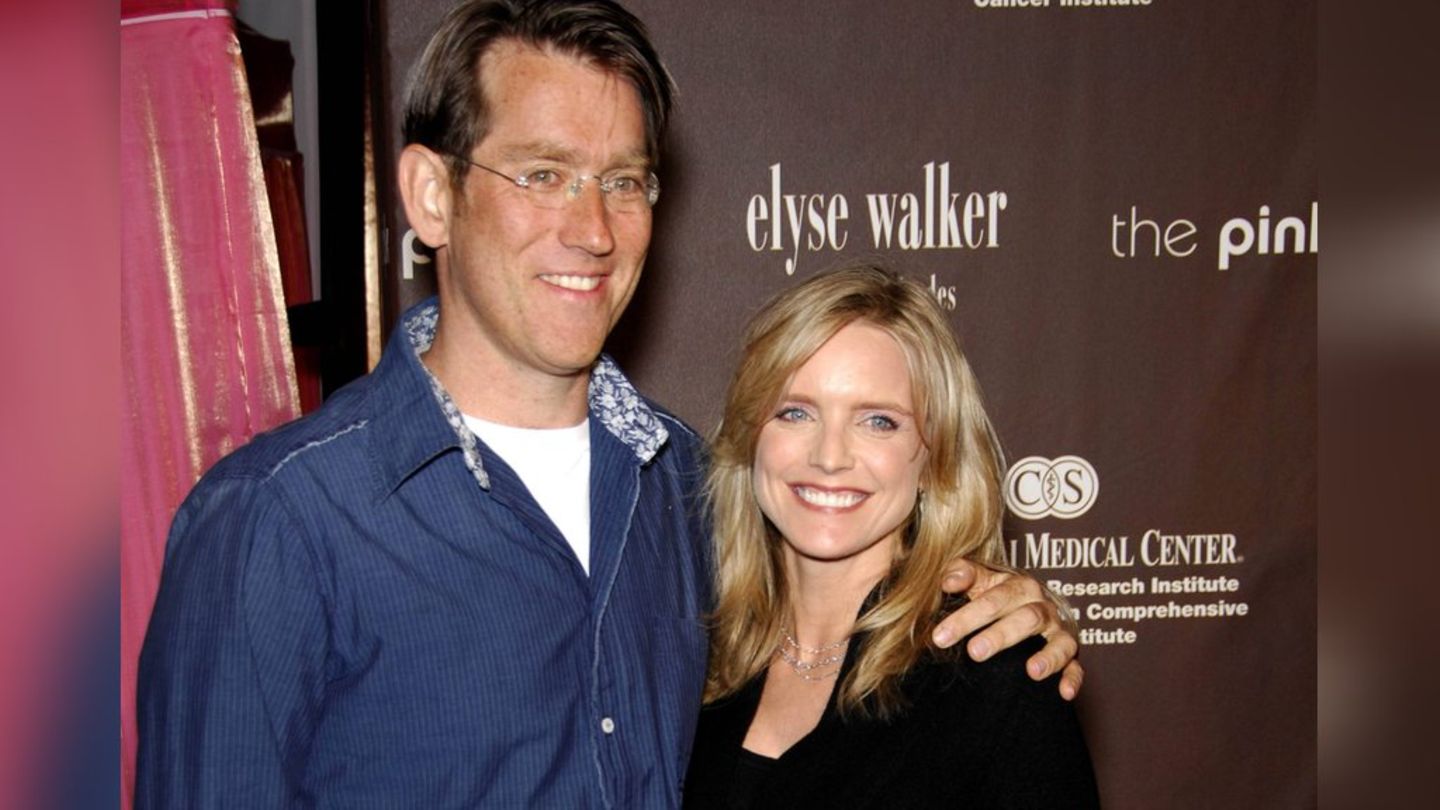 Courtney Thorne-Smith: Divorce at “Melrose Place” star