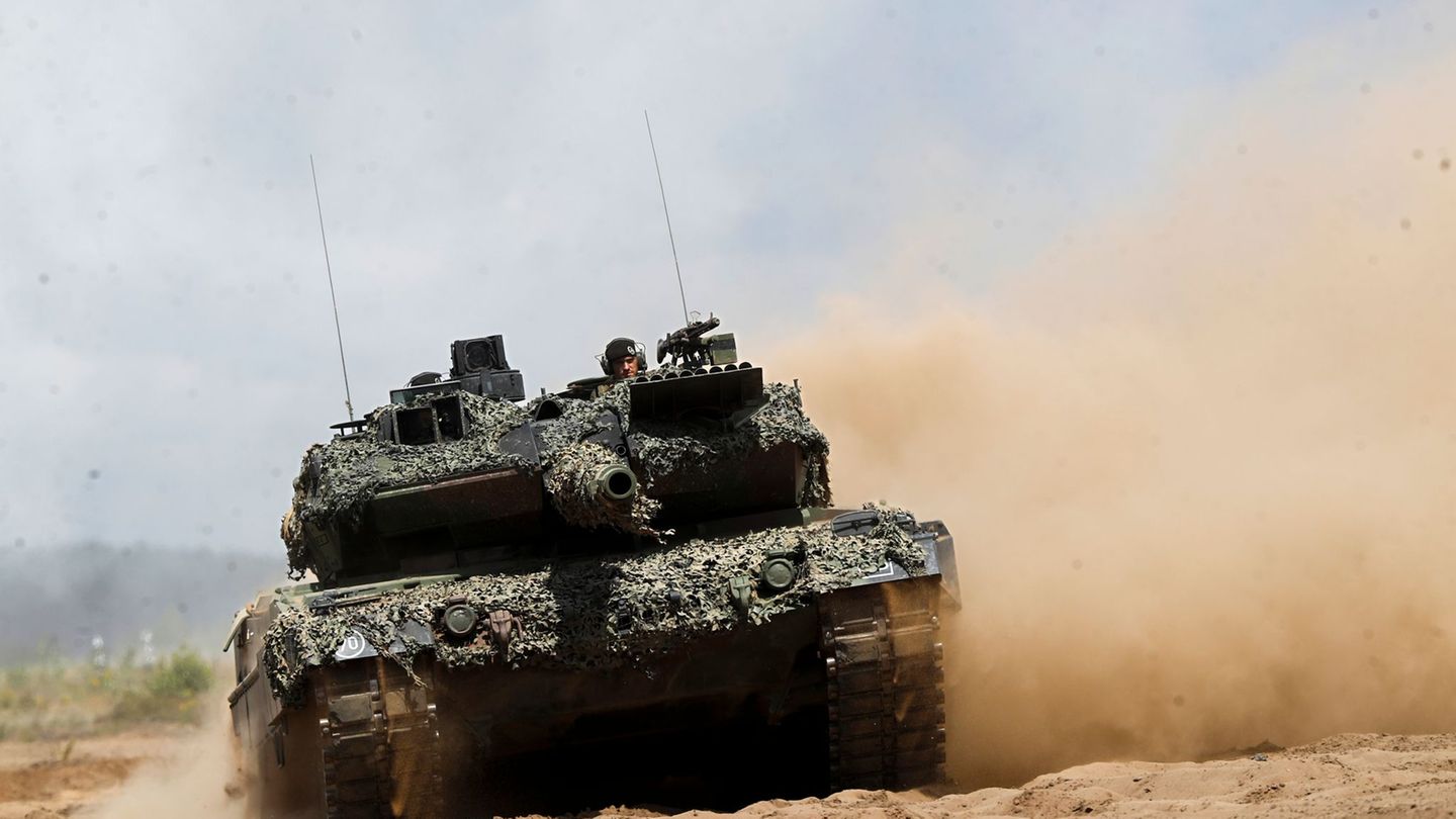 Ducking off against Russia: NATO countries in front of the summit agree on defense spending