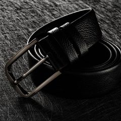 Dealnews des Tages: Schwarzer, eleganter Ledergürtel