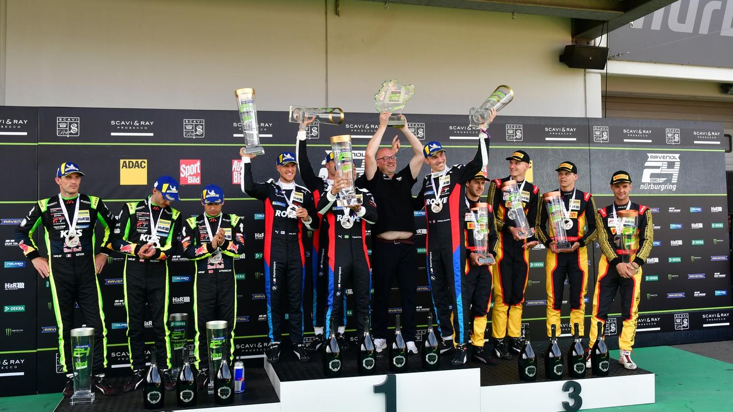 Was für ein Krimi: Rowe-BMW hat die 53. Auflage der ADAC Ravenol 24h Nürburgring gewonnen und sich in einem epischen Zweikampf gegen den Manthey-"Grello" durchgesetzt