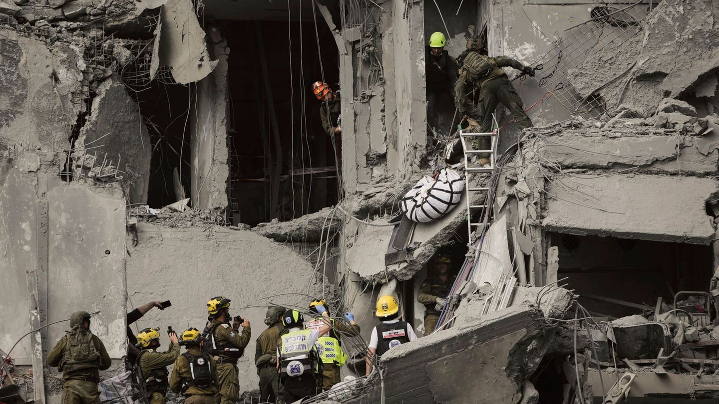 War in Middle East: Israel confirms ceasefire with Iran
