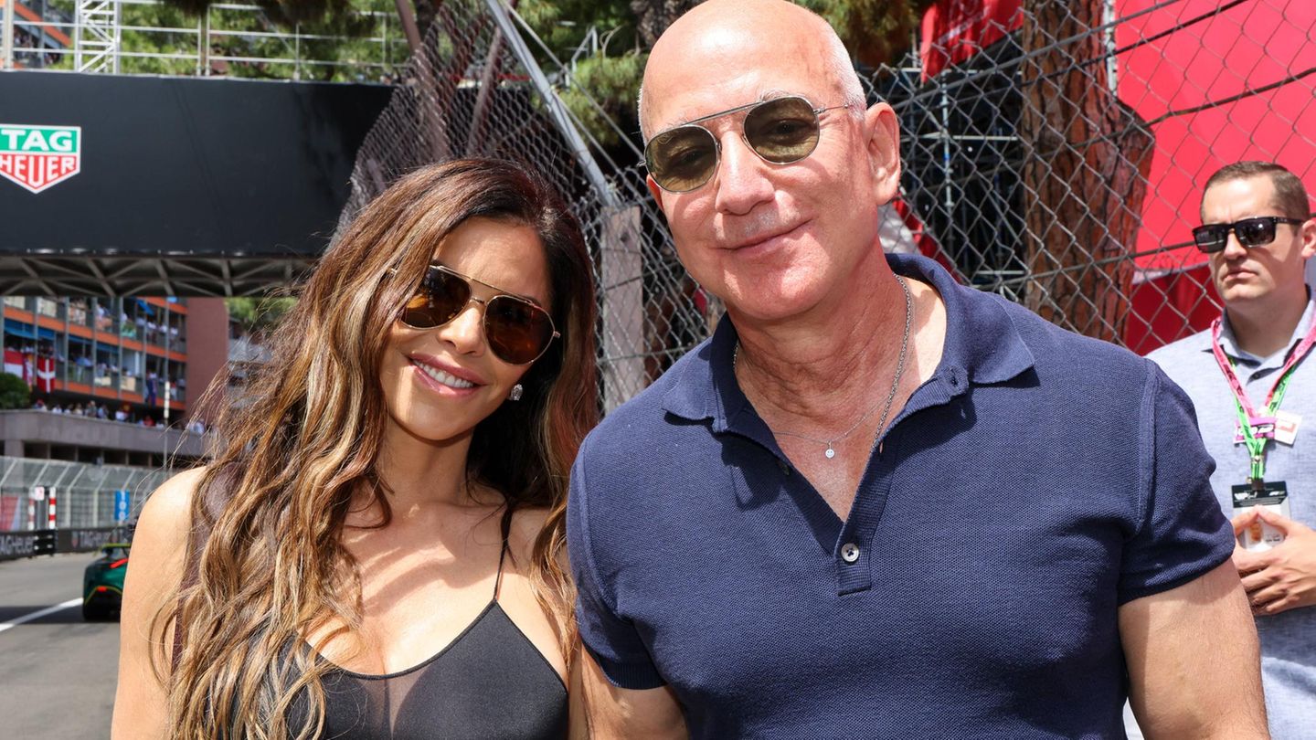 Jeff Bezos has to change wedding plans – because of war in Middle East