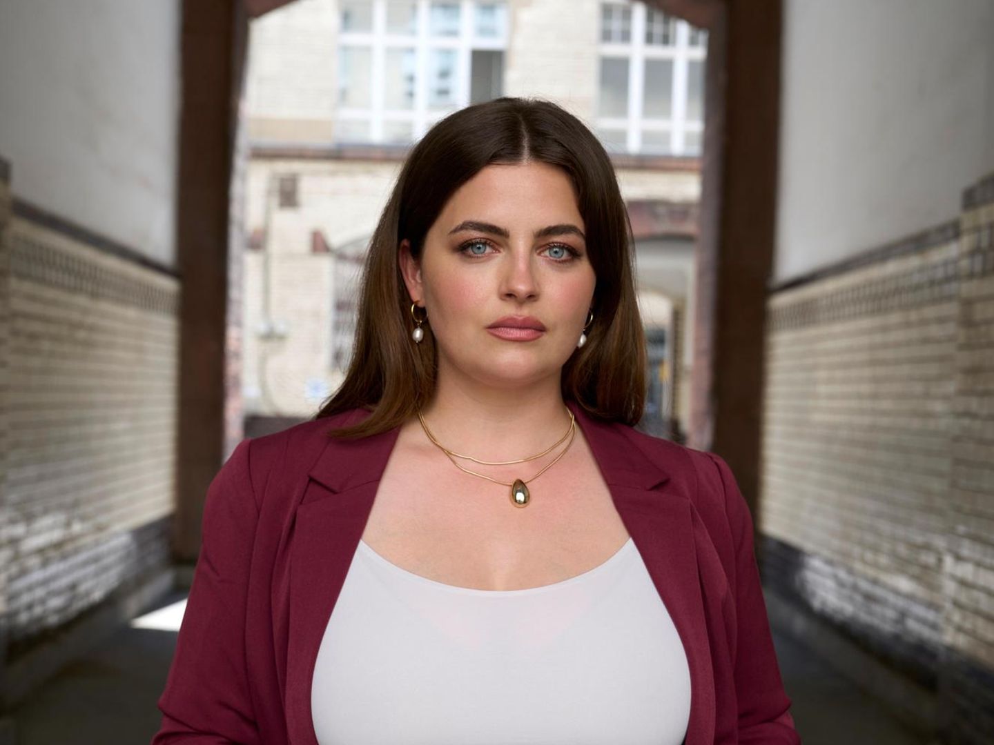 Schaupielerin Ronja Forcher über den Tod ihrer besten Freundin Sarah |  STERN.de