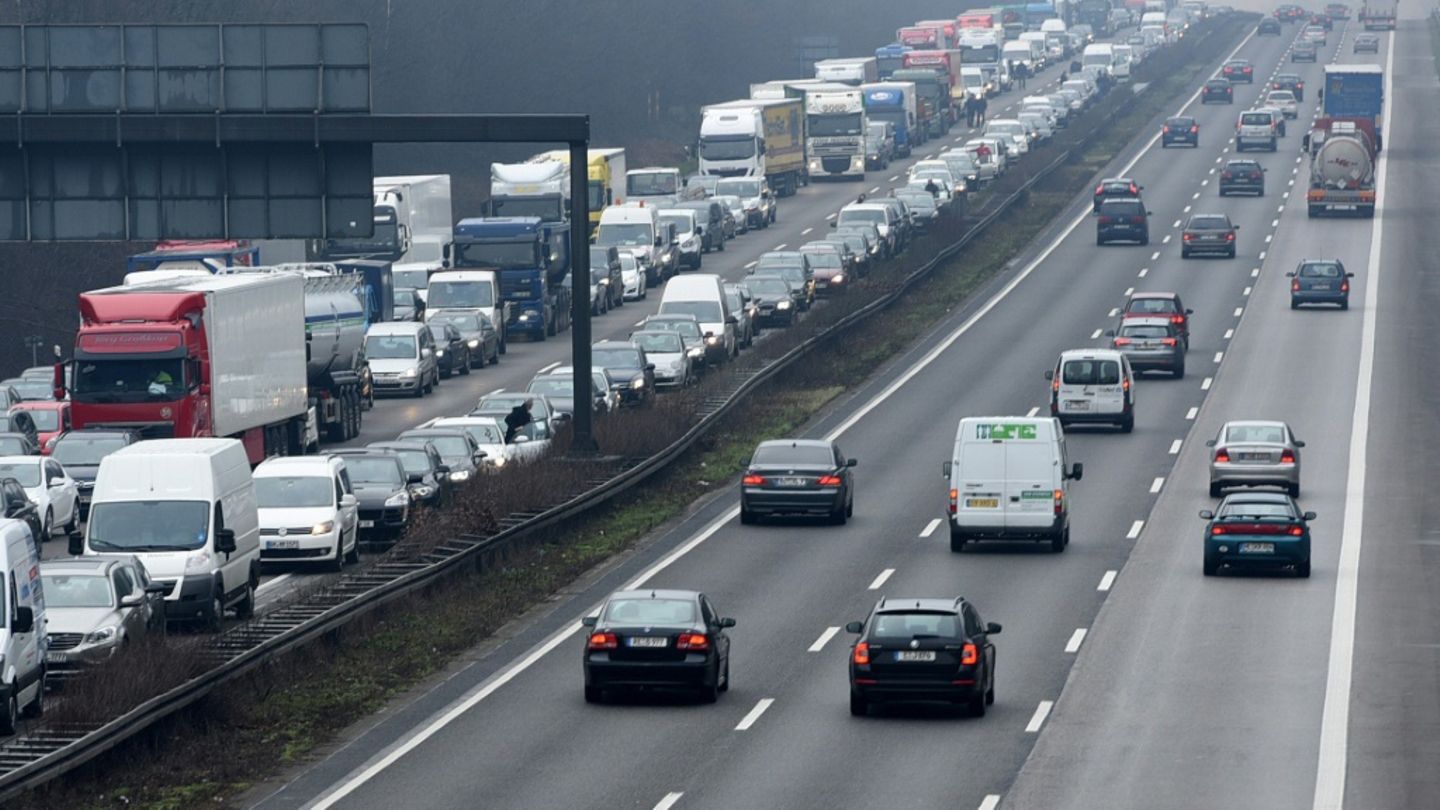Stau auf Autobahn