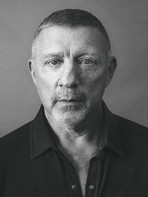 Boris Becker blickt in die Kamera des stern-Fotografen