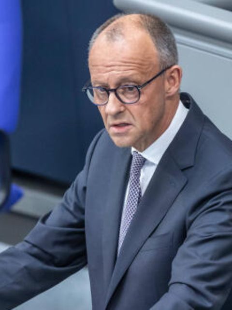 Sehen Sie Merz' Regierungserklärung zum bevorstehenden EU- und NATO-Gipfel