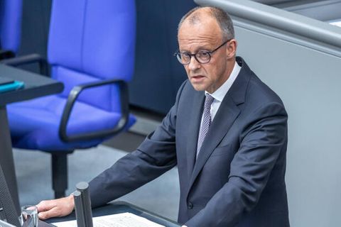 Sehen Sie Merz' Regierungserklärung zum bevorstehenden EU- und NATO-Gipfel