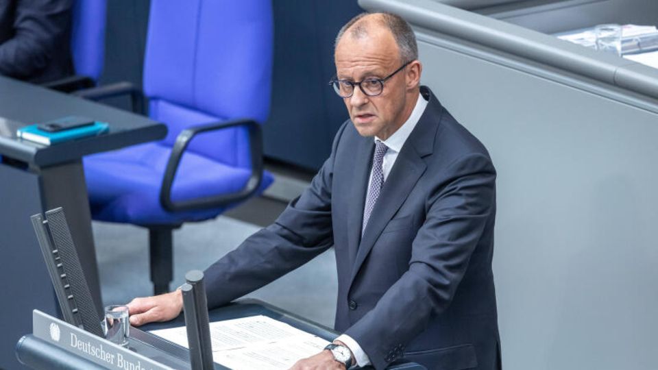 Sehen Sie Merz' Regierungserklärung zum bevorstehenden EU- und NATO-Gipfel