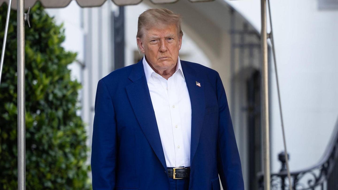 Donald Trump: Iran calls him “Enemy of God” and threatens indirectly with death