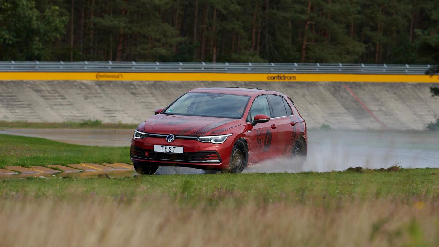 ADAC test all-season tires: Four good tires, but many failures