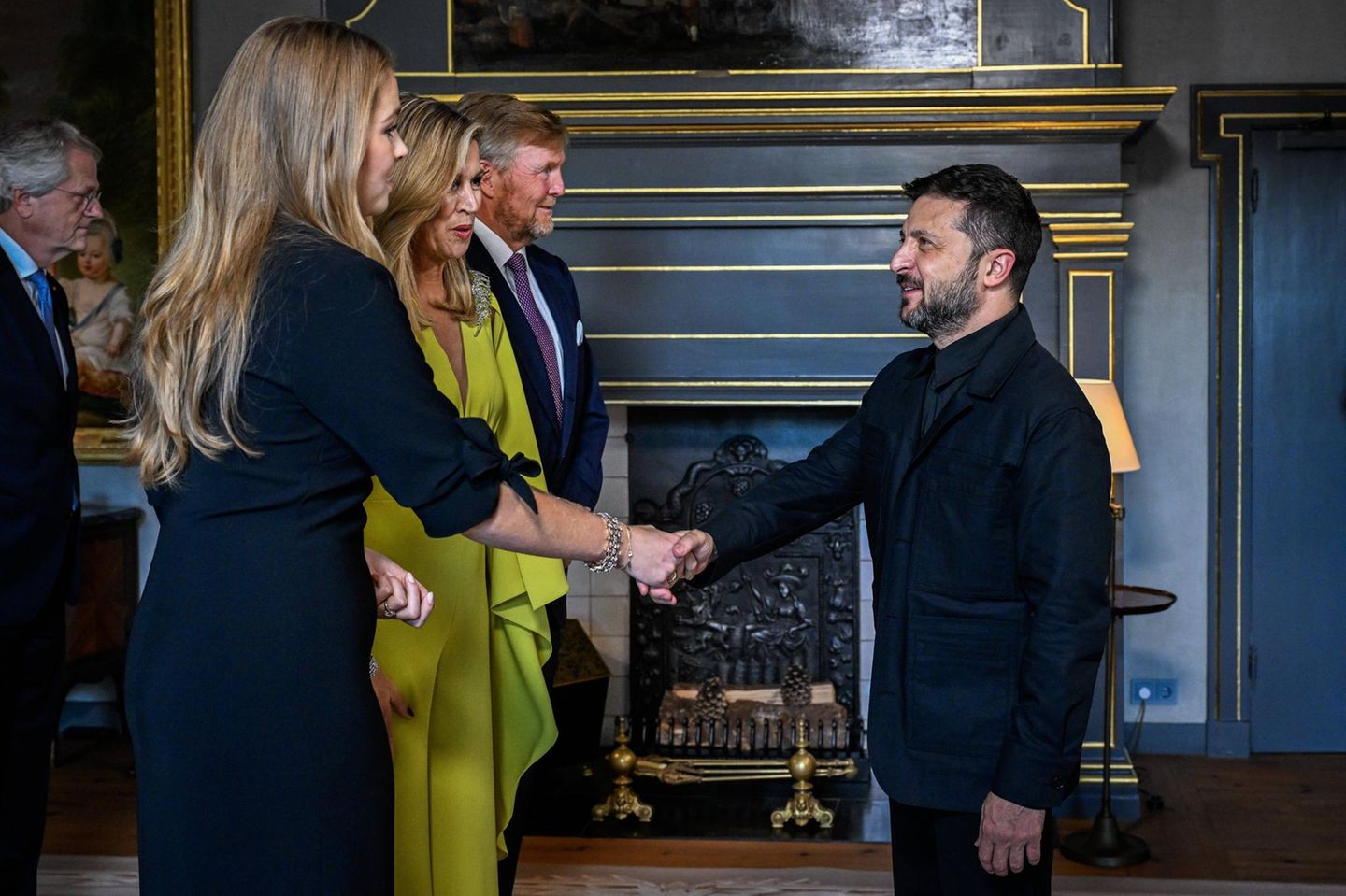 Auch dem ukrainischen Präsidenten Wolodymyr Selenskyj durfte sich Amalia vorstellen 