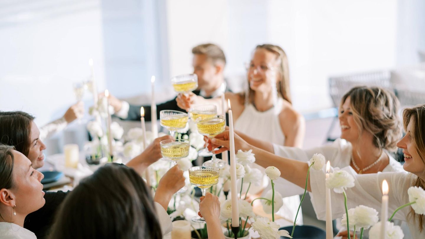 Wedding as a guest: You should count on these costs