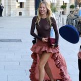 VIP News: Tochter von Kate Moss sorgt mit ihrem Look in Paris für Aufsehen