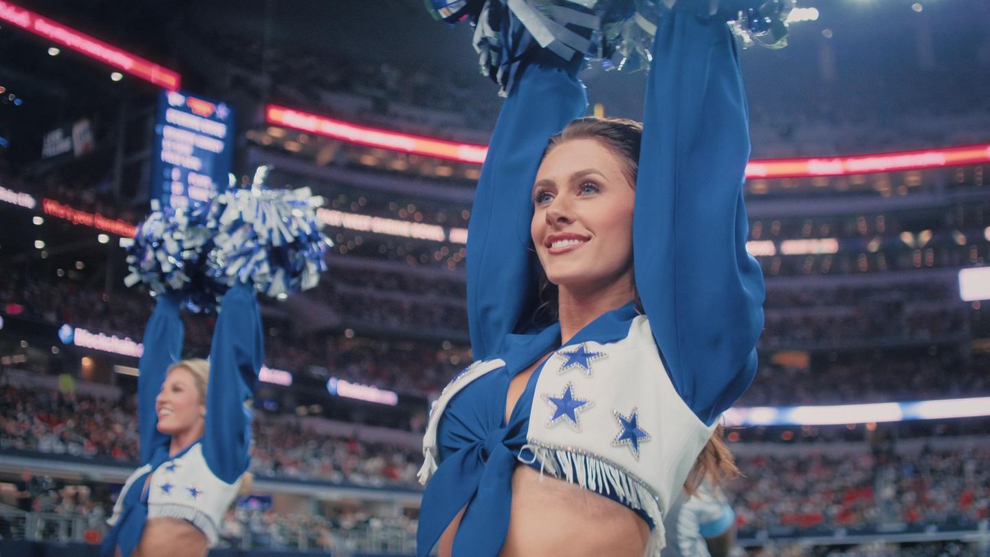 "Dallas Cowboys Cheerleaders: Ein amerikanischer Traum", Staffel 2, läuft auf Netflix