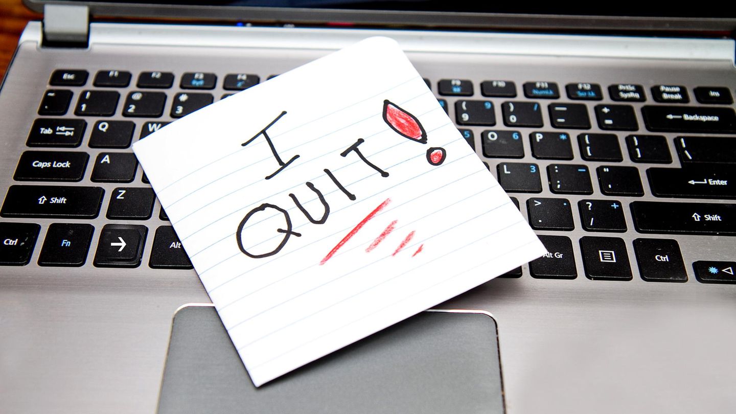 Naked termination: Why “naked quitting” is trendy