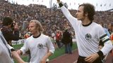 Beckenbauer und Vogts 1974 im Stadion