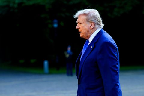 Donald Trump knüpft sich auf dem Nato-Gipfel seine Lieblingsfeinde vor: die "Fake News Medien"