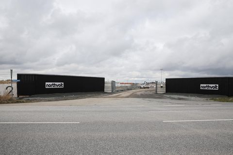 Das Eingangstor zur Northvolt-Baustelle in Heide