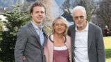 Franz Beckenbauer 2023 von Krankheiten gezeichnet mit EHefrau Heidi und dem gemeinsamen Sohn Joel