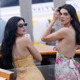 Kylie Jenner und Kendall Jenner im Wassertaxi