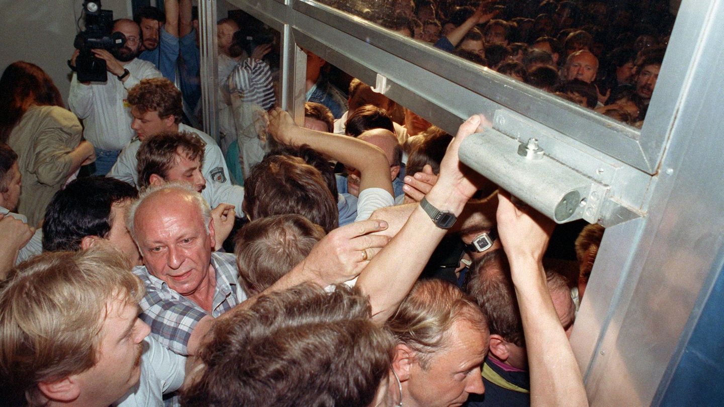 35 years of monetary union: the summer in which I wanted to be Wessi