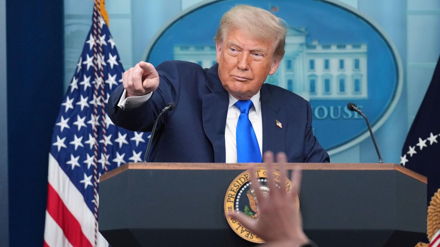 Präsident Donald Trump bei einer Pressekonferenz im Weißen Haus