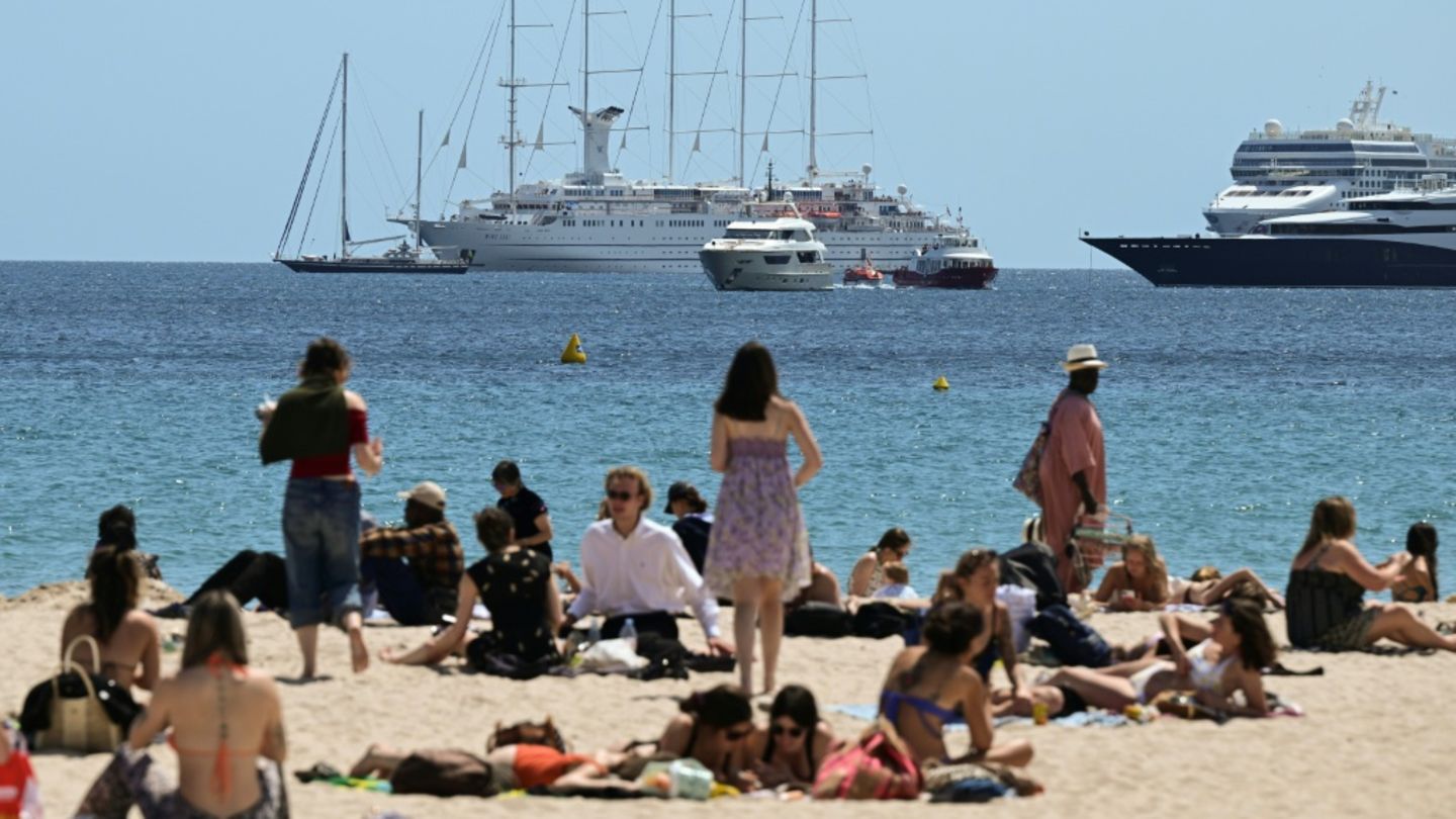 C-te-d-Azur-Ort-Cannes-schr-nkt-Anlegen-riesiger-Kreuzfahrtschiffe-deutlich-ein