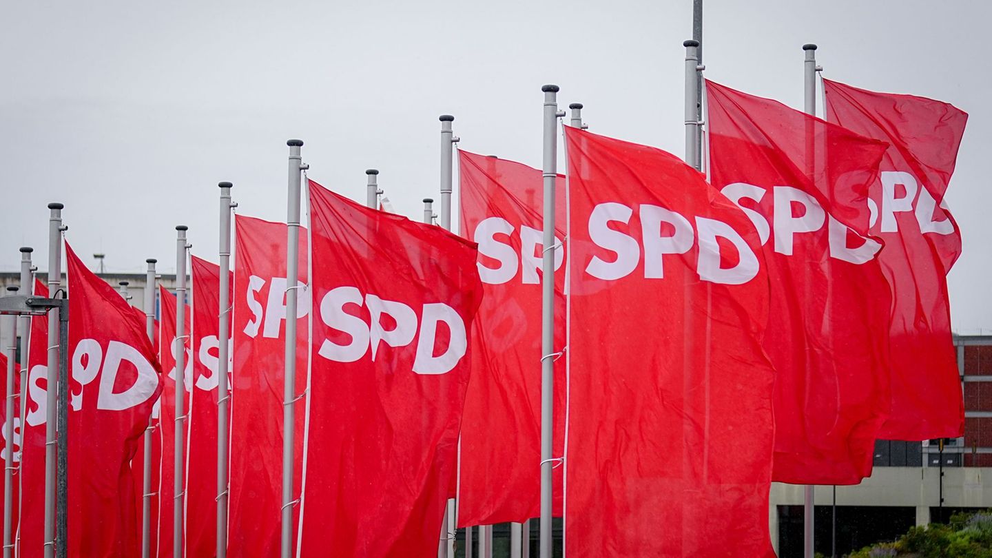 Party congress: SPD politicians: Check AfD ban on seriously