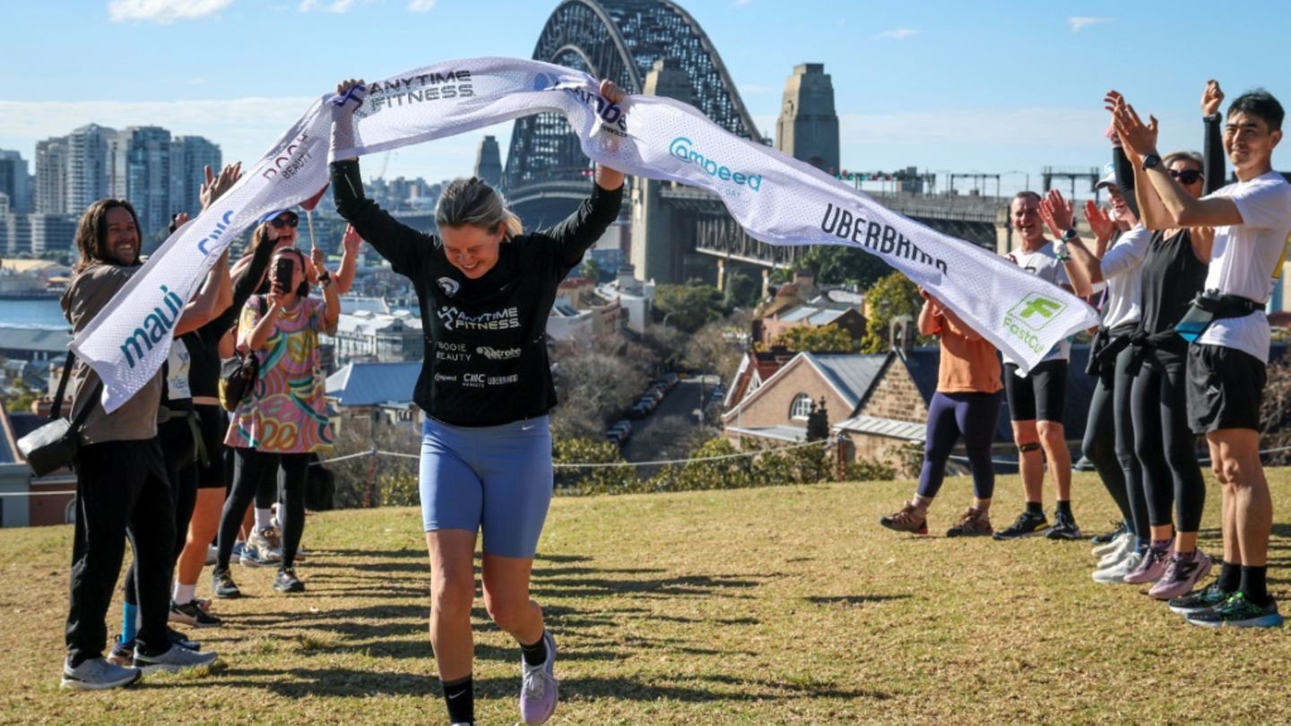 Hurndall bei der Ankunft in Sydney