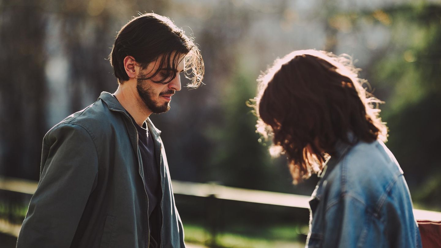 Relationship with narcissists: consequential damage to future partnerships