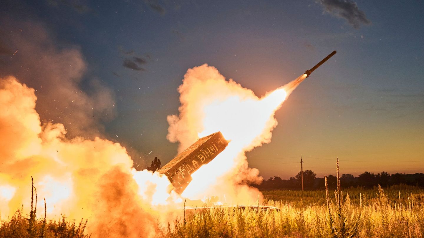 War in Ukraine: Moscow governor reports taking Ukrainian Luhansk