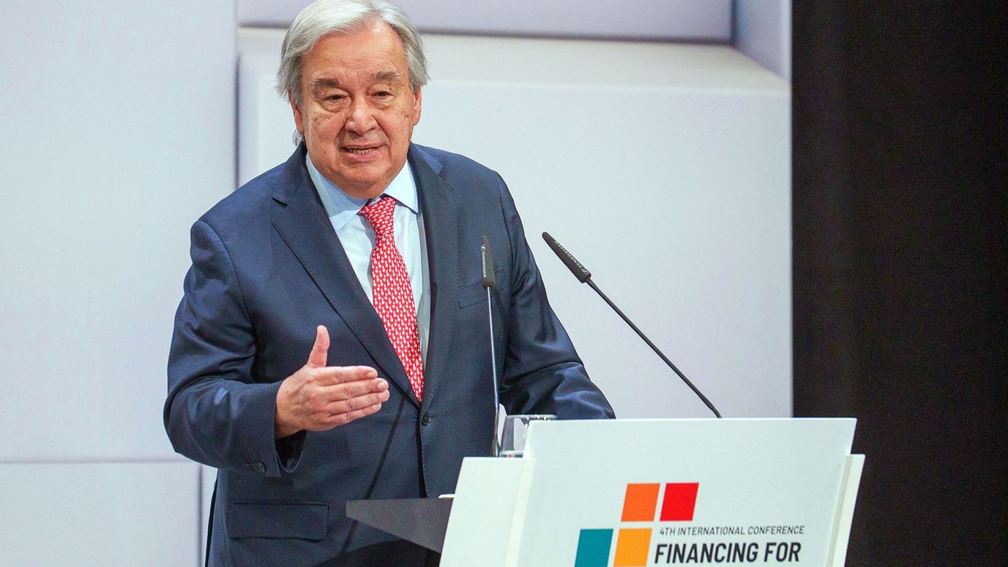 The location at a glance: Ukraine: UN General Secretary for unconditional ceasefire