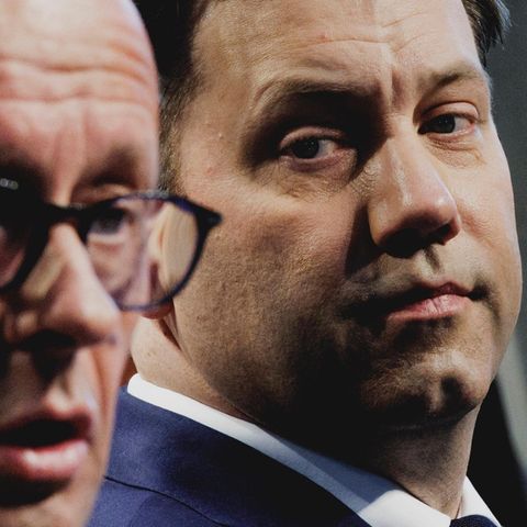 Chancellor Friedrich Merz (CDU, l.) And his Vice Lars Klingbeil (SPD)