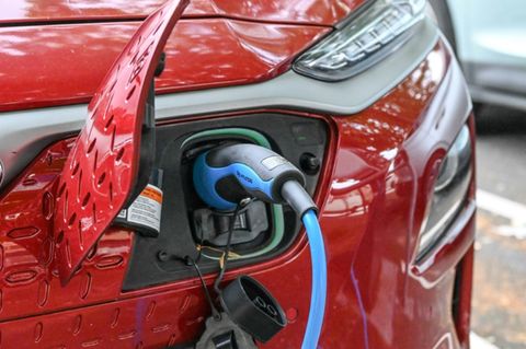 Laden eines E-Autos