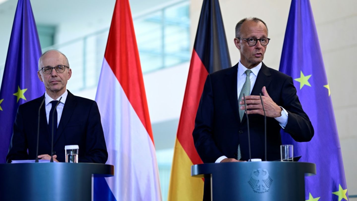 Kanzler Merz bei Besuch von Luxemburgs Premier Frieden