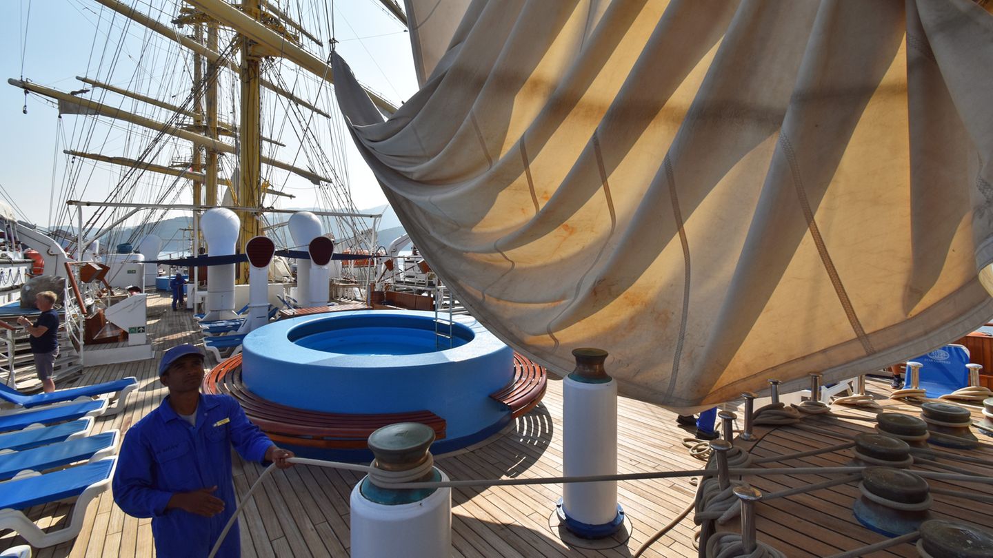Royal Clipper Segelsetzen